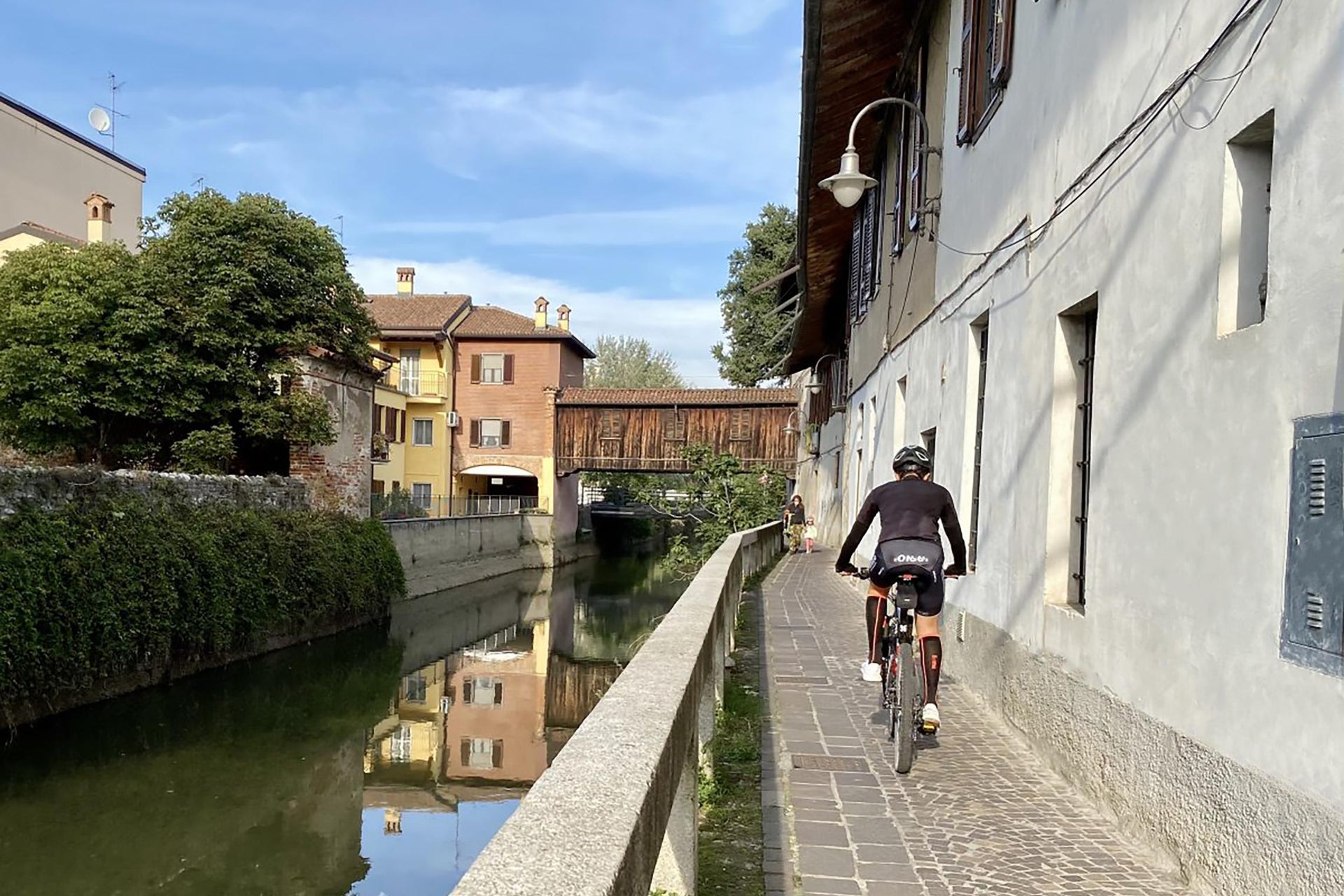 Naviglio della Martesana Bike Tour from Milan