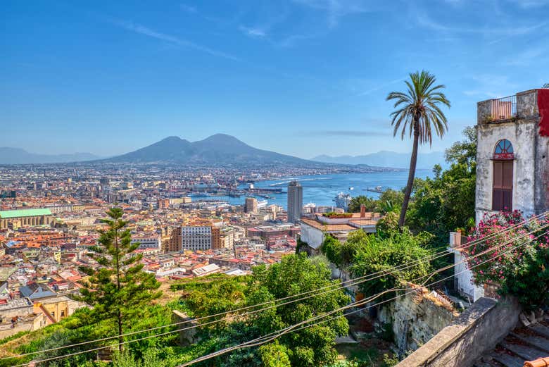 Panorama di Napoli dalla collina del Vomero