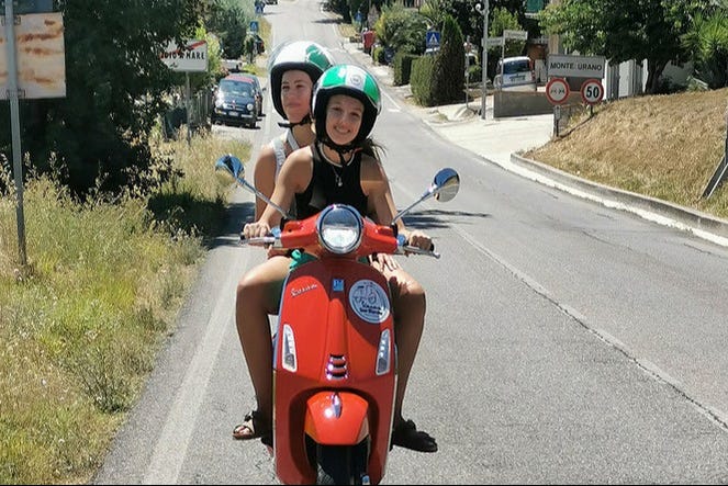 Numana Vespa Rental photo