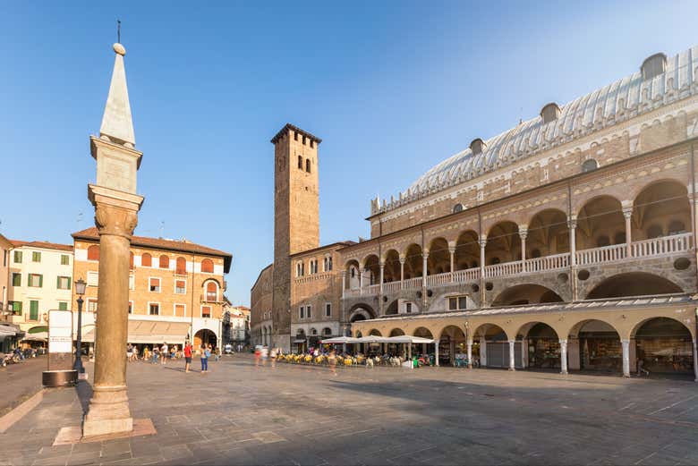 El Palazzo della Ragione en la Piazza delle Erbe