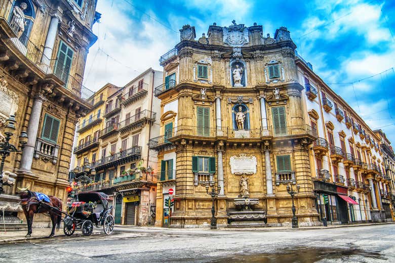 Piazza dei Quattro Canti a Palermo