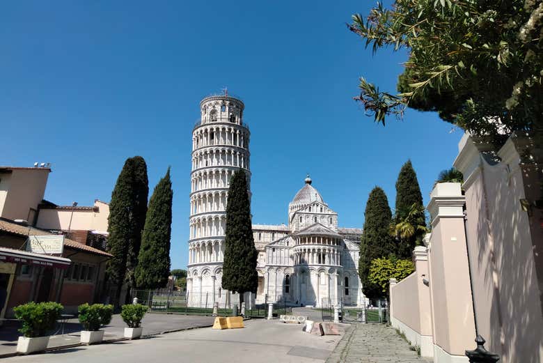 La famosa Torre Inclinada de Pisa