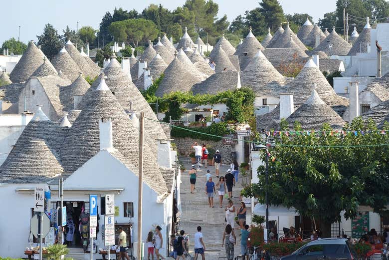 Visit Alberobello, a unique town in the Apulia region