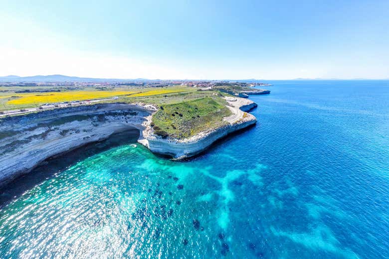 Costa rocosa de Porto Torres