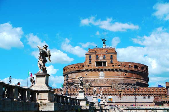 Entrada al Castillo de Sant’Angelo con audioguía