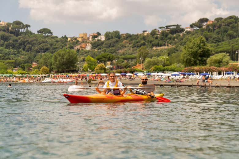 Lake Albano Kayak Tour from Rome - Book Online at Civitatis.com