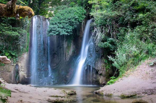 Sarnano Waterfalls Hiking Tour