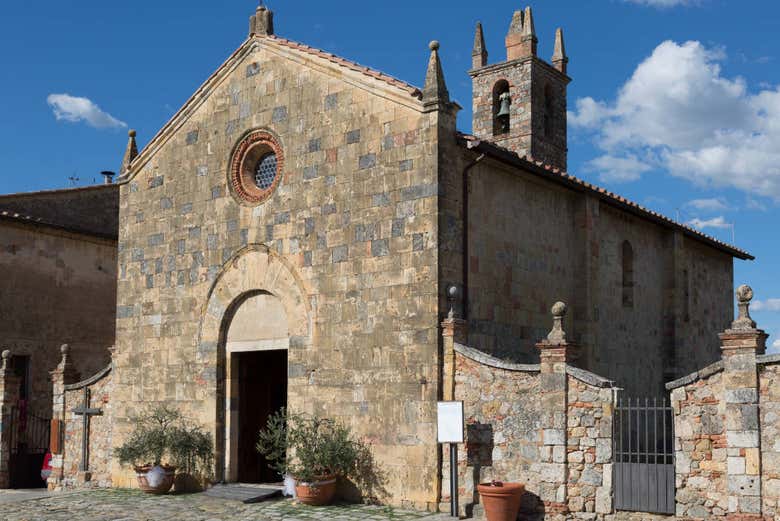 San Gimignano & Montalcino Tour from Siena - Book at Civitatis.com