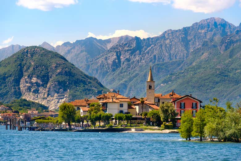 Admiring Pescatori Island