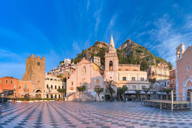 Plaza IX Aprile de Taormina