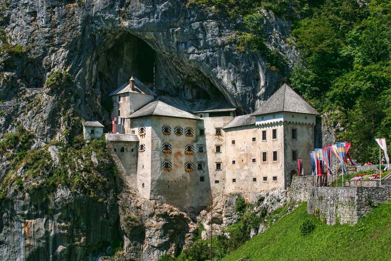 See two Slovenian gems on this day trip