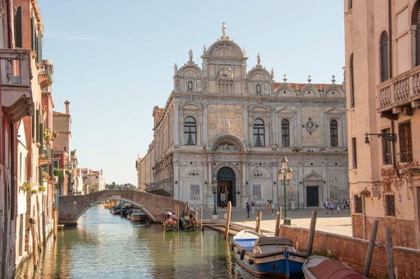 Free tour por el barrio de Castello