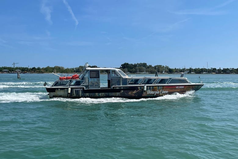 O transporte marítimo que usaremos para ir de um lugar a outro