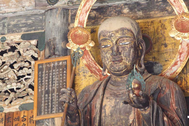 Esculturas en el templo Engaku-ji