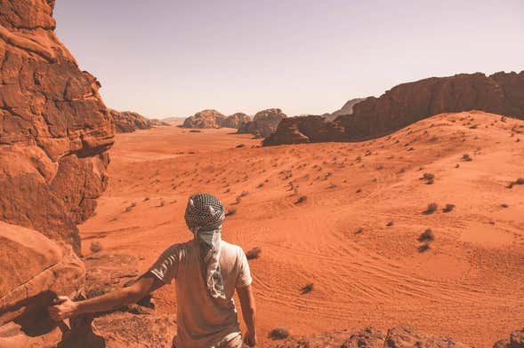 Off-Road + Hike in Wadi Rum Desert