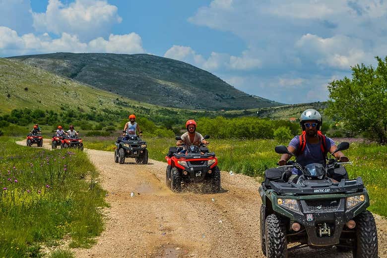 Disfrutando del tour en quad por Akchour