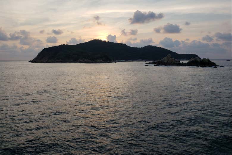 Isla de La Roqueta al atardecer