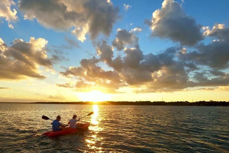 Enjoy this kayak tour!