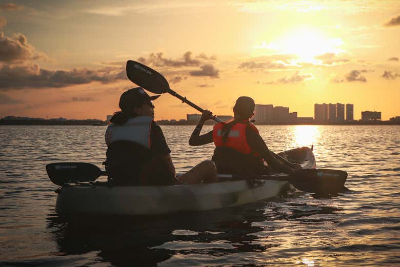 Disfrutando en las aguas de Cancún