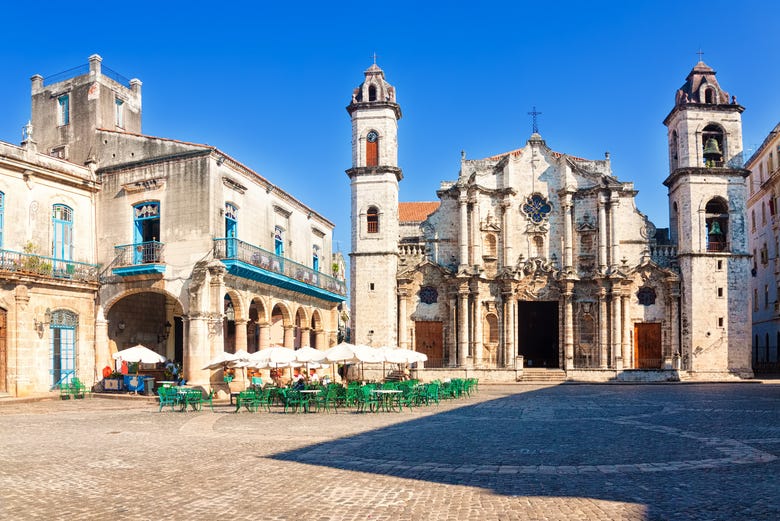 Admire Havana's beautiful Cathedral