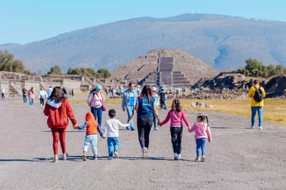 Tour por Teotihuacán + Centro de Conservación Reino Animal