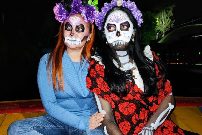 Tour del Día de Muertos por Xochimilco y el Museo Anahuacalli