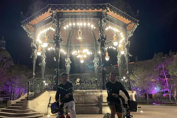 Tour nocturno en bicicleta por Guadalajara