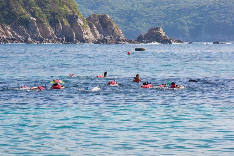 Snorkel dans les eaux de la plage de La Entrega