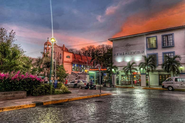 Huatulco Sunset Tour