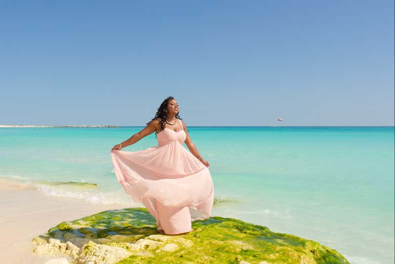 Posando en las playas caribeñas de Isla Mujeres