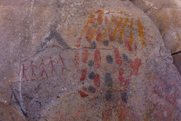 Canipole Cave Painting Tour