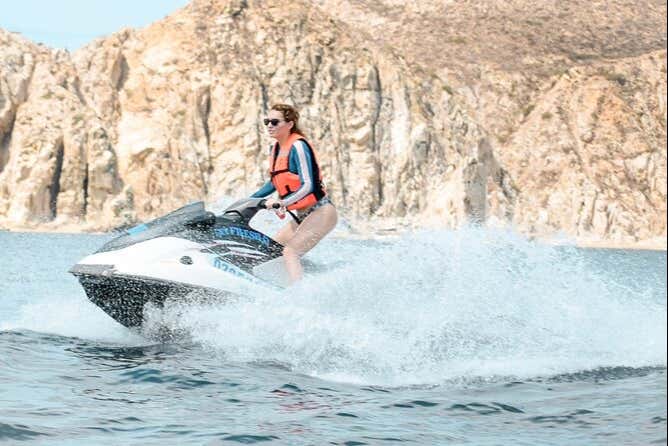 Disfrutando en moto de agua por Los Cabos