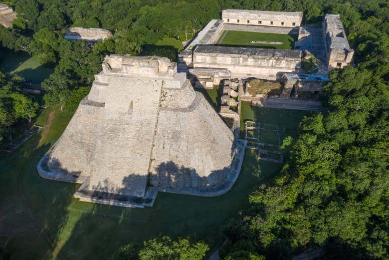 Vista aerea della zona archeologica di Uxmal