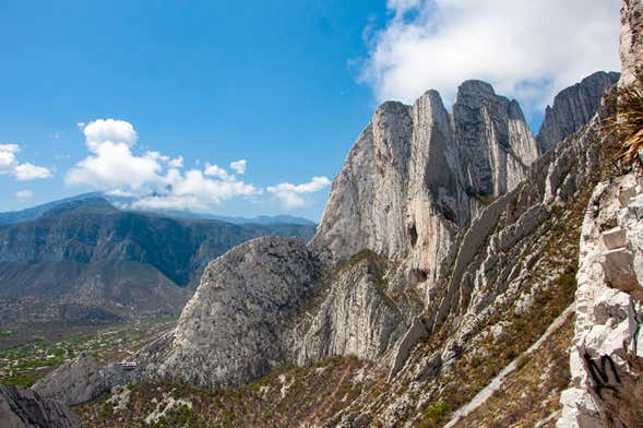 La Huasteca + Chipinque Park Tour