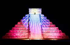 Espectáculo de luz y sonido en Chichén Itzá + Valladolid y cenote Hubiku