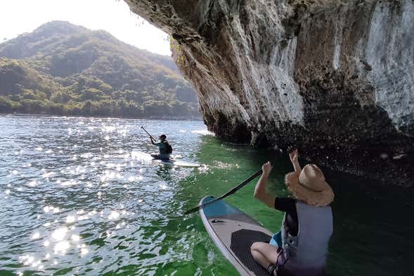 Los Arcos de Mismaloya Paddle Boarding