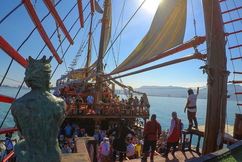 Balade en bateau pirate à Puerto Vallarta