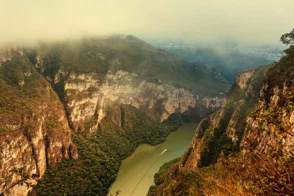 Miradores del Cañón del Sumidero, Zoomat y Cristo de Chiapas