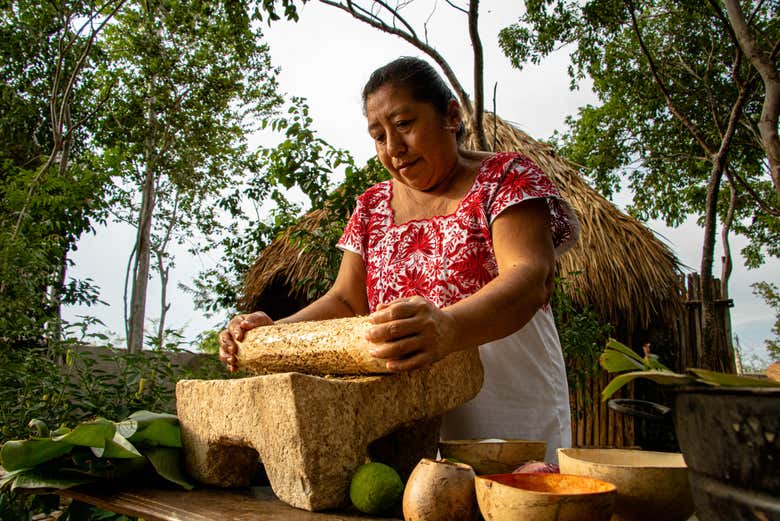 The Maya community will teach us how to make this recipes