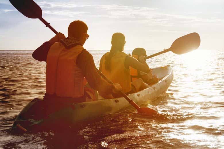 Kayaking to the Mandinga mangroves