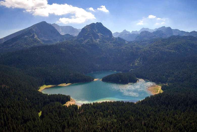 Lago Negro del Parque Nacional Durmitor