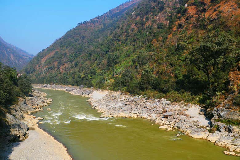 Trishuli River Rafting from Kathmandu - Book at Civitatis.com