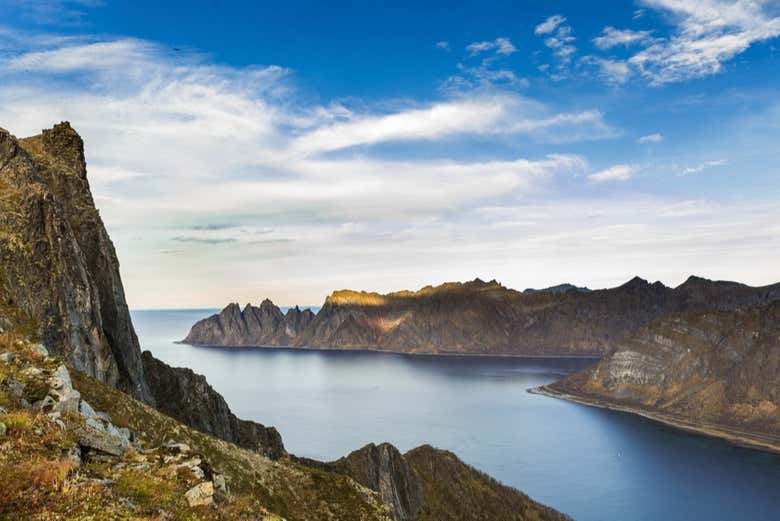 Trekking por las montañas de Senja