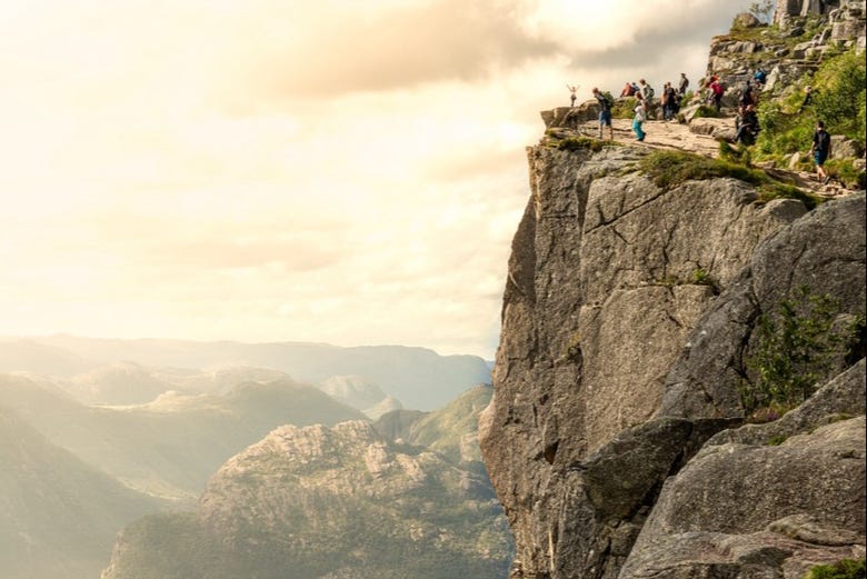 Admire the views from Preikestolen