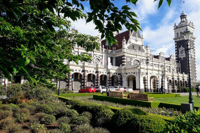 Dunedin Guided Tour - Book Online at Civitatis.com