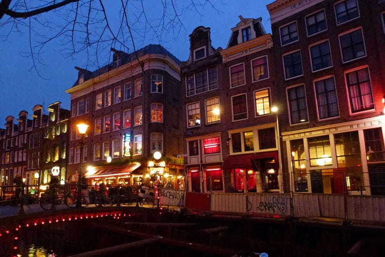 Visita Guiada Por El Barrio Rojo De Ámsterdam 