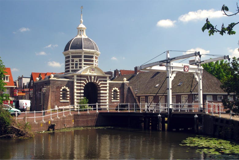 Leiden canal landscapes