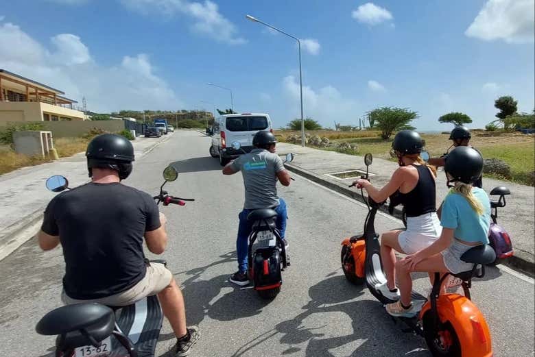 Iniciando el recorrido en las motos elécttricas