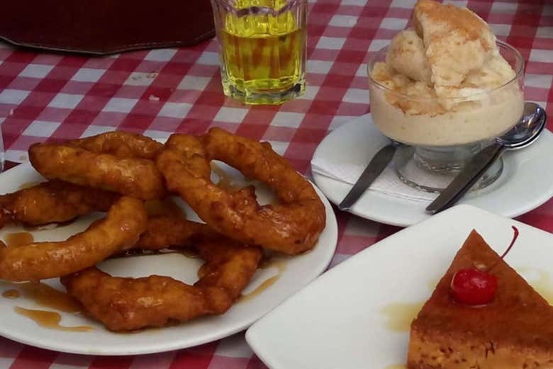 Peruvian picarones