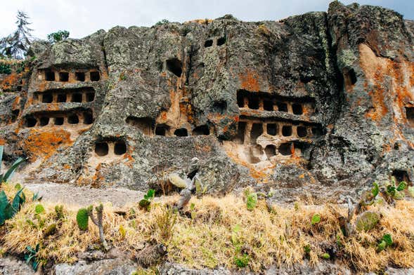 Excursión a las Ventanillas de Otuzco y hacienda Tres Molinos